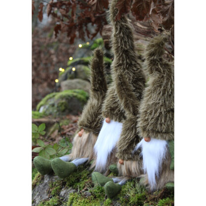 Felix Sittande Tomte, Medium - Faux Fur Luva Grön (24/fp)